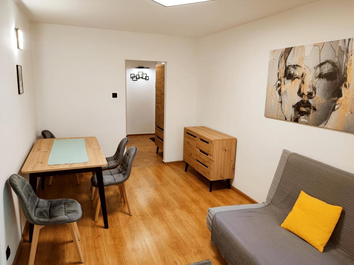 Zwierzyniecka Apartamenty Luna Białystok Esterno foto