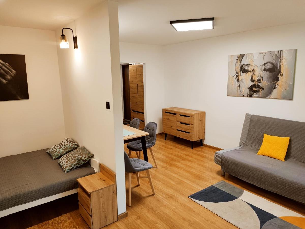 Zwierzyniecka Apartamenty Luna Białystok Esterno foto